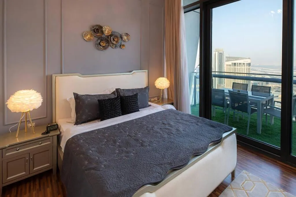 First Class 2Br With Full Burj Khalifa And Fountain View Apartment Dubai